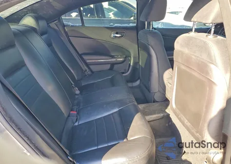 2011 Dodge Charger Police z USA, uszkodzony, nr VIN 2B3CL1CT8BH540146